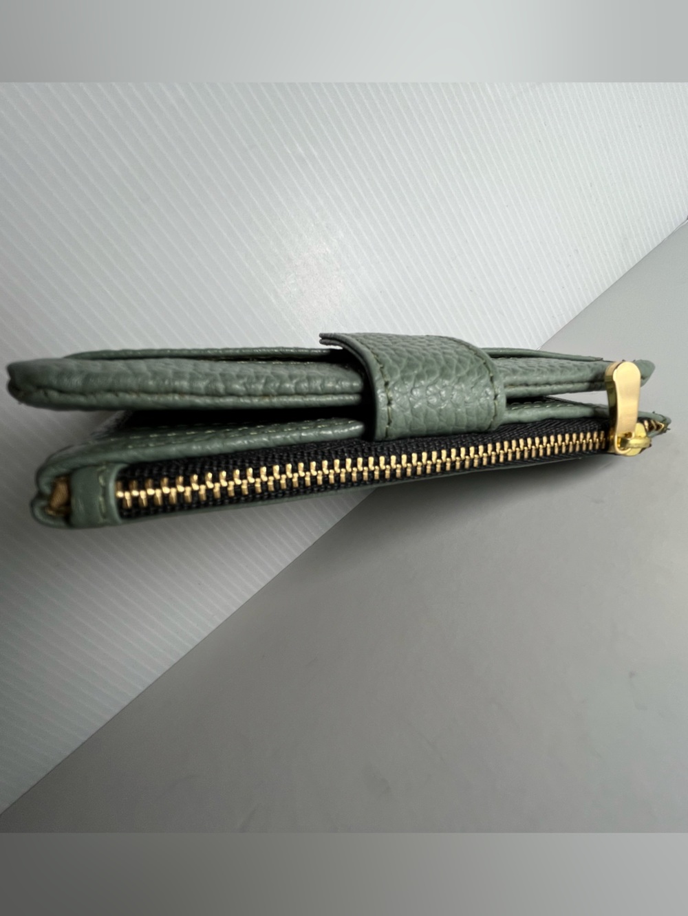 Lodis 1965 Genuine Pebbled Leather Rachel Bifold Wallet w/RFID Protection - Picture 9 of 11
